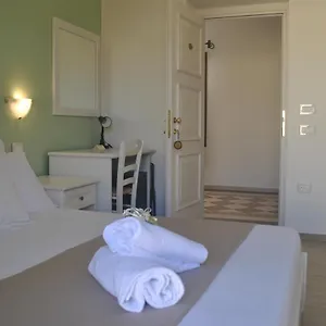 Stella D'oro 2*, Villasimius Italia
