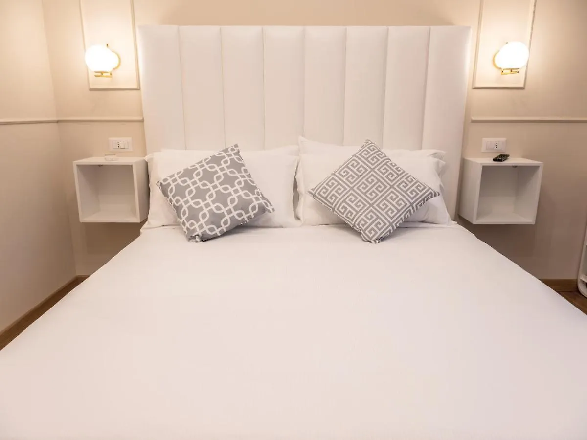 Konukevi Vatican Palace Suites By Premium Suites Collection Roma